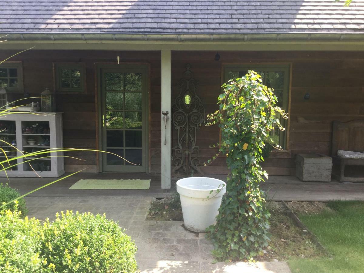 B&B L'Eau Claire La Hulpe Bagian luar foto